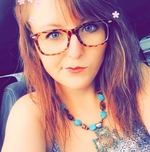 Meet your Posher, Alanna